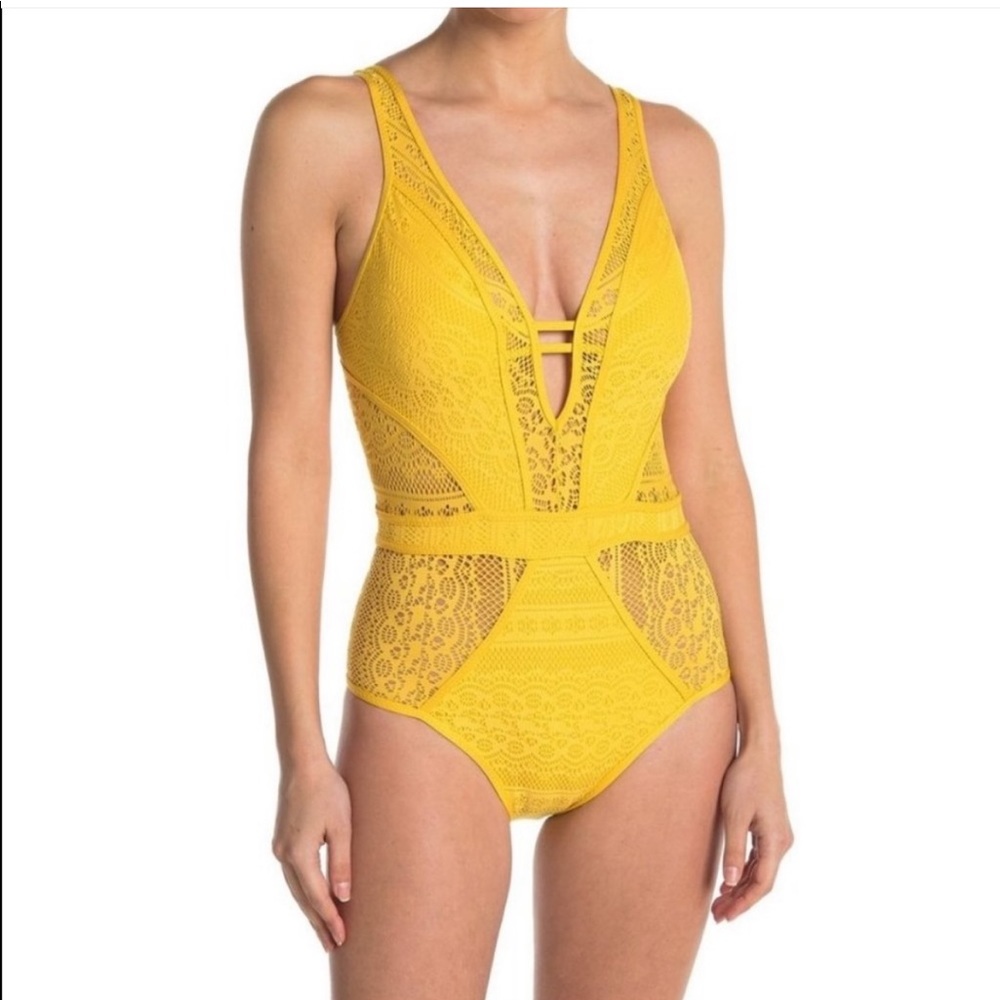 NWT $118 Becca Swim Yellow Crochet Plunge One Piece Swimsuit Size Large